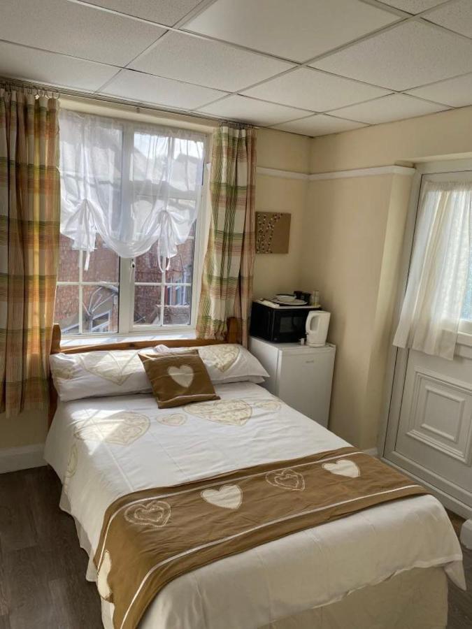 Clarendon Lodge - Accommodation Only Skegness Buitenkant foto